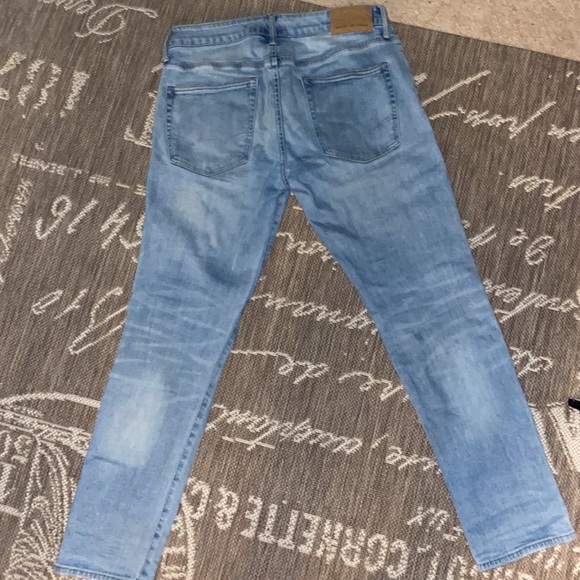 31 x 30 American Eagle Athletic Fit Jeans - Picture 4 of 12